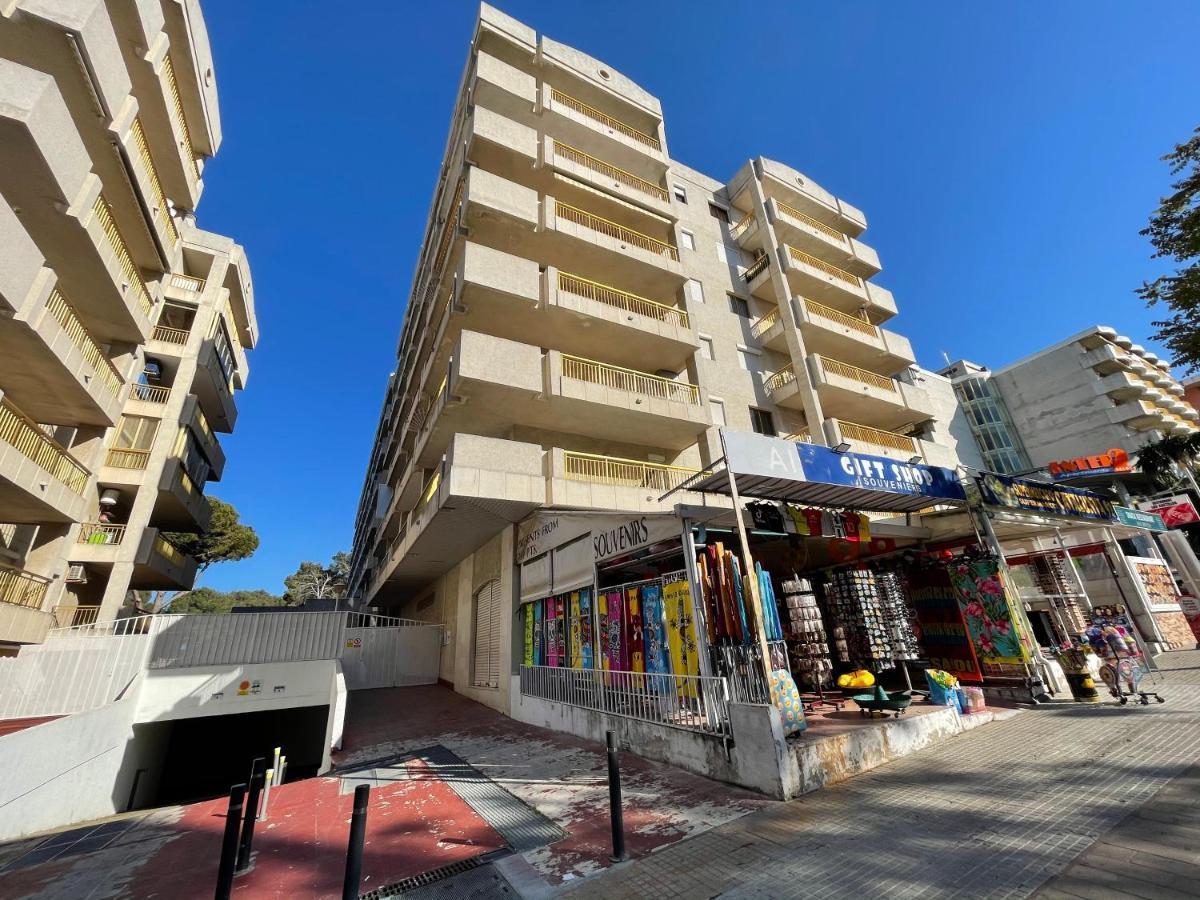 סאלו For A Stay Catalunya 92 מראה חיצוני תמונה